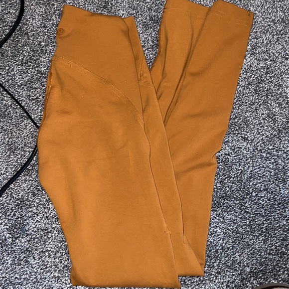 Lululemon Instill High-Rise Tight 25" Butternut Brown. EUC. - Picture 9 of 15